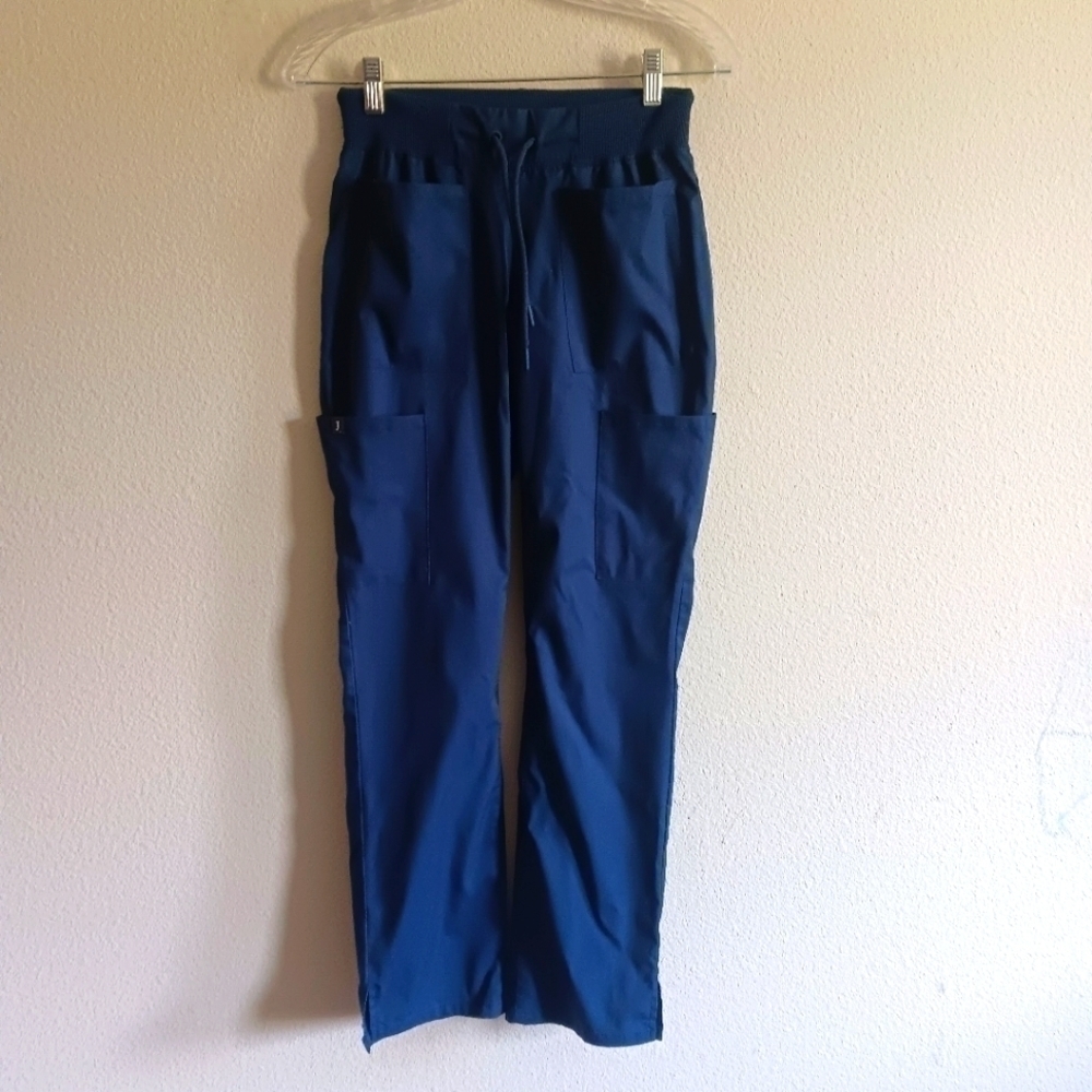 Jaanuu Navy cargo scrub pants size XXS